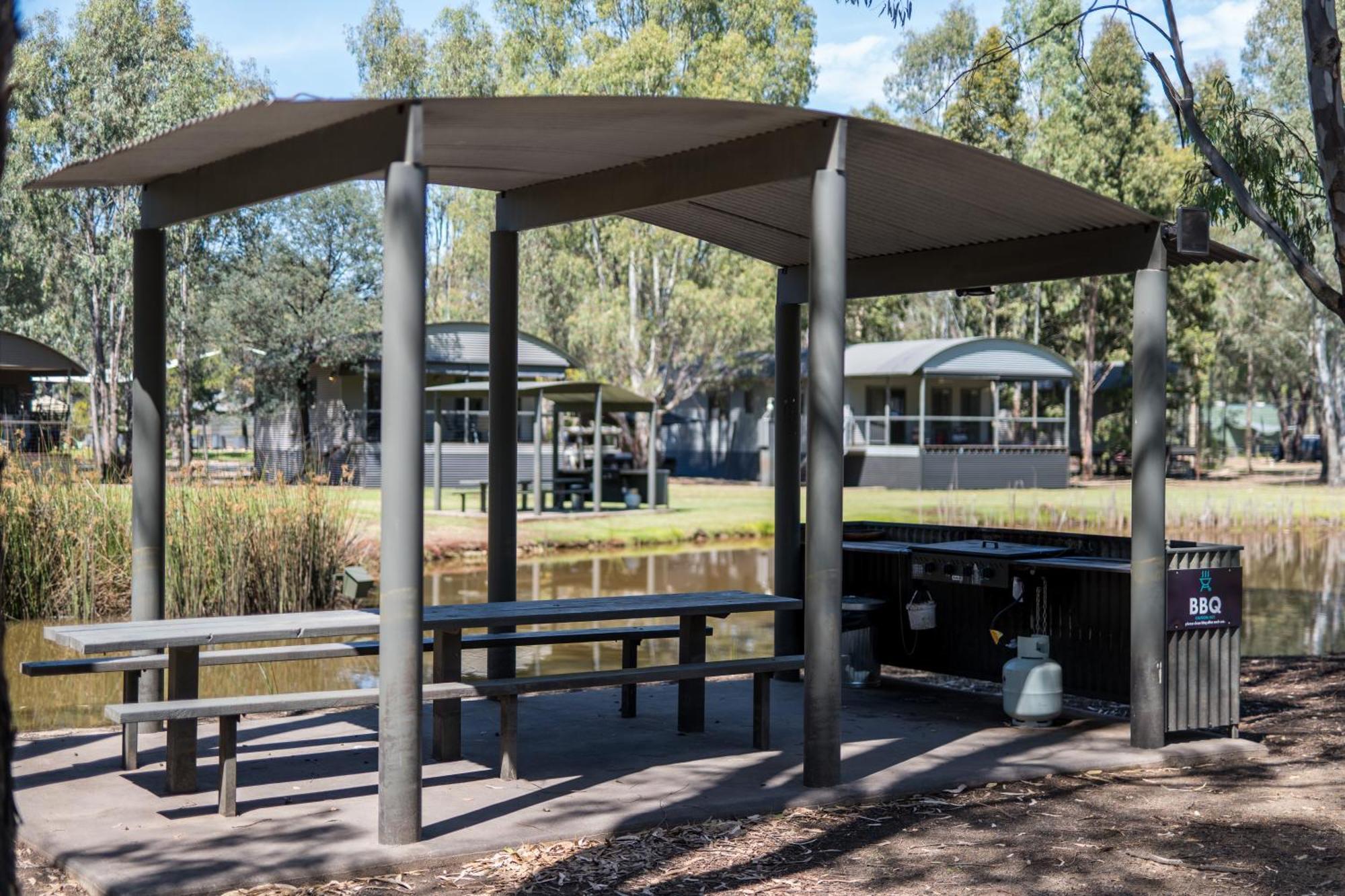 Tasman Holiday Parks - Moama On The Murray Екстериор снимка